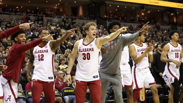 012123_MBB_Team_Mizzou_JH3269